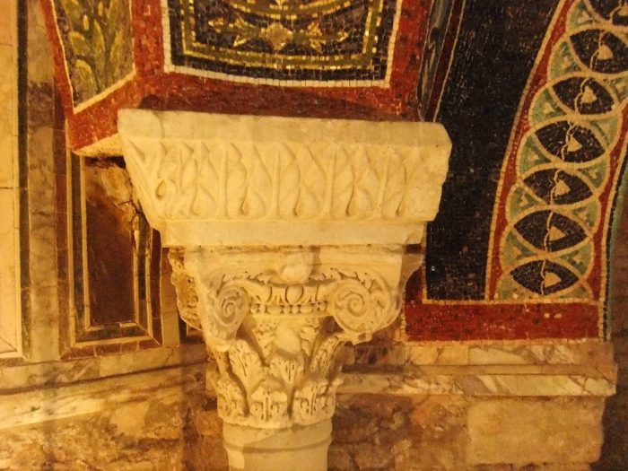 Ortodoxni baptisterium 1