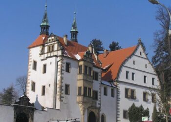 Benesov nad Ploucnici