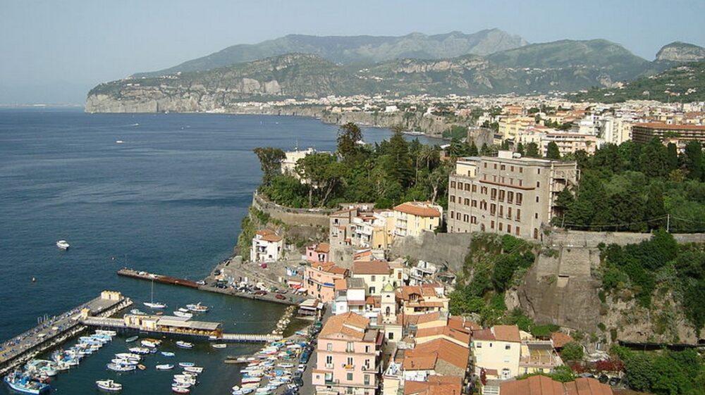 Sorrento: Co Stojí Za Vidění V Tomto Italském Letovisku