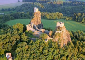 hrad trosky