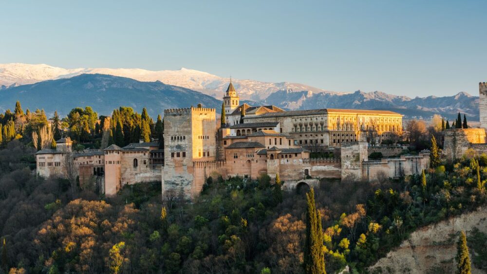 Alhambra-palac-granada-ve-spanelsku