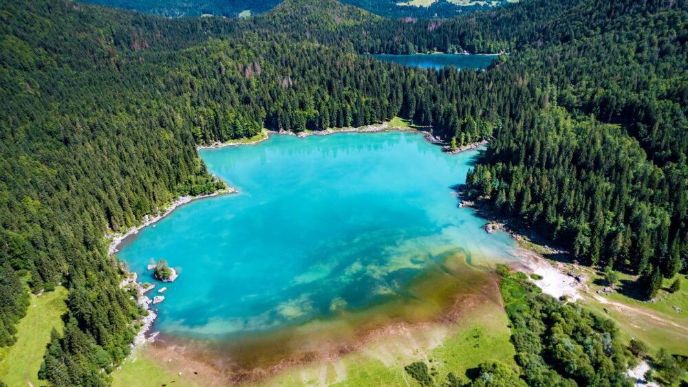 Jezero-laghi-di-fusine-Italie