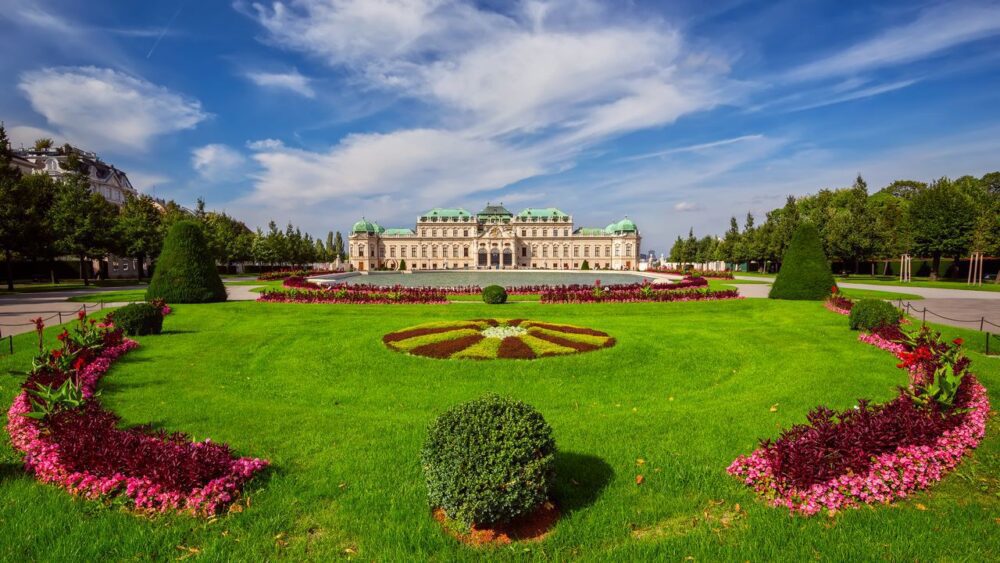 Palác Belvedere se zahradou