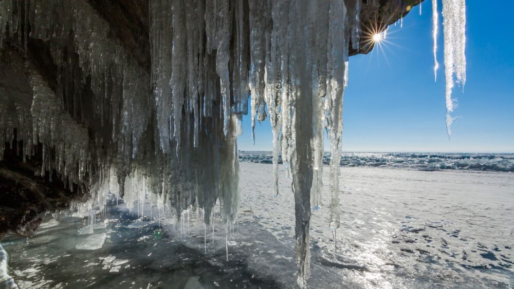 Ledove-krapniky-Jezero-Bajkal