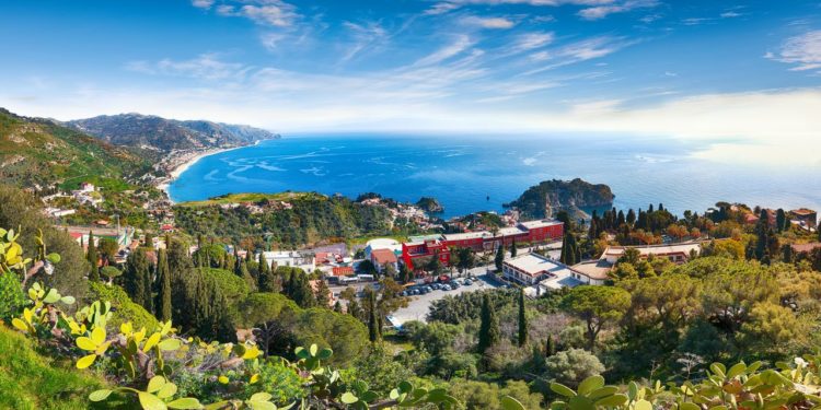 pobrezi-taormina-italie