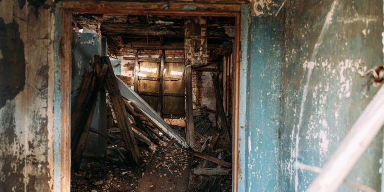 vesnicky-dum-cernobyl