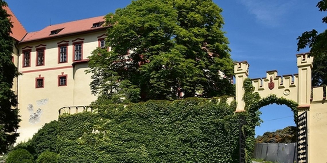 hrad kamen hrad kamen