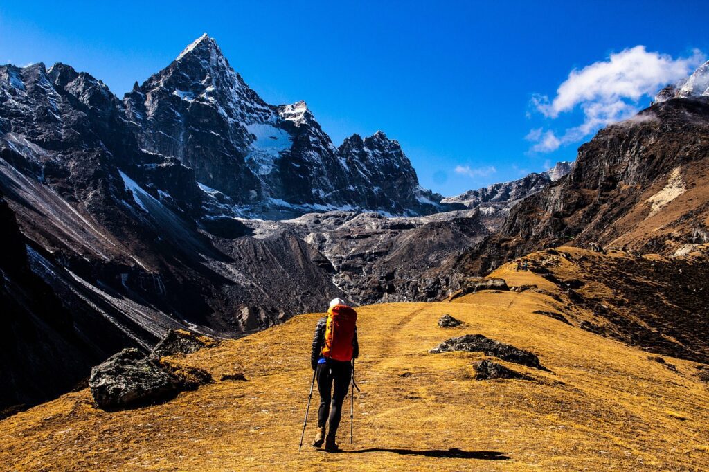 mount-everest-6395759-1280