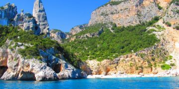 giglio-di-mare-sardinia-516860-1280