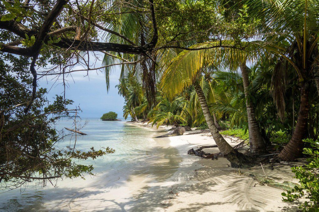 grebmot-beach-4388225-1280