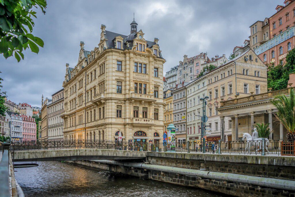 karlovy vary leonhard-niederwimmer-czech-republic-7112366-1280