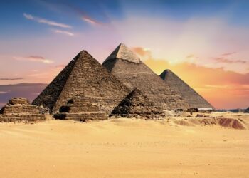thedigitalartist-pyramids-2159286-1280
